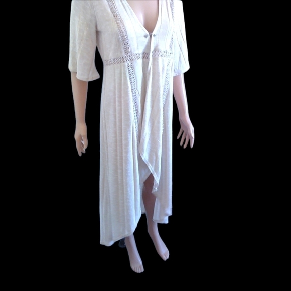 Rue 21 Lace Insert Cover Up Cream Size Medium - Picture 3 of 12